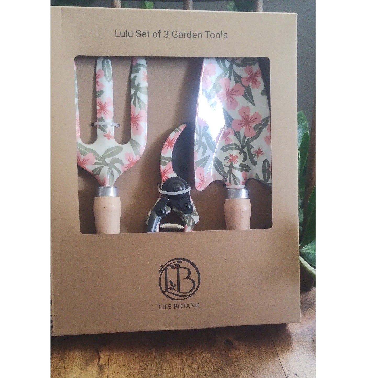 Lulu Set of 3 Garden Tools - Pink/Green Gardening Tools Coast to Coast
