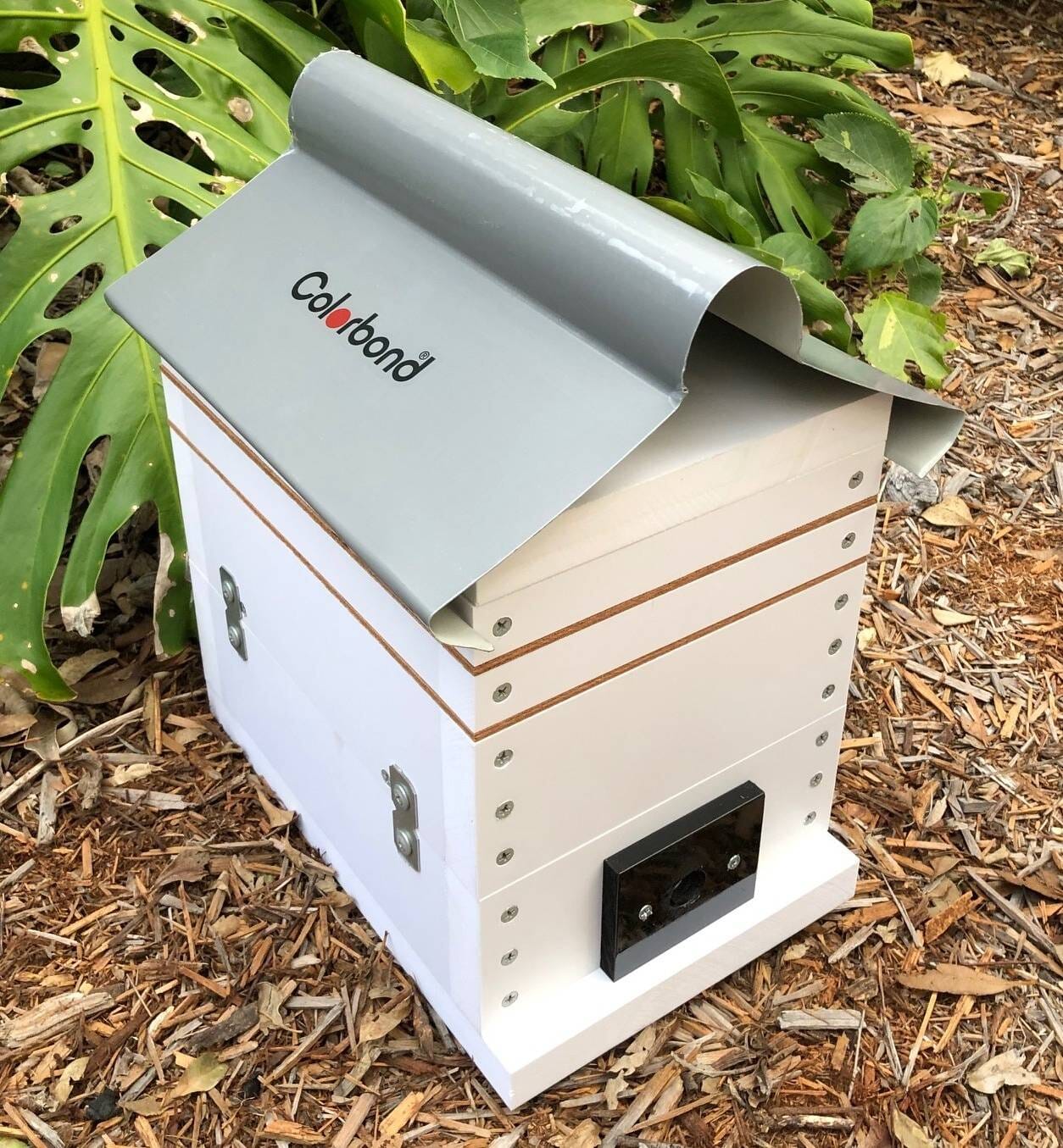 ABeeC Hives OATH Stingless Native Beehive Honey Frame with Roof Bee Hotel ABeeC Hives 