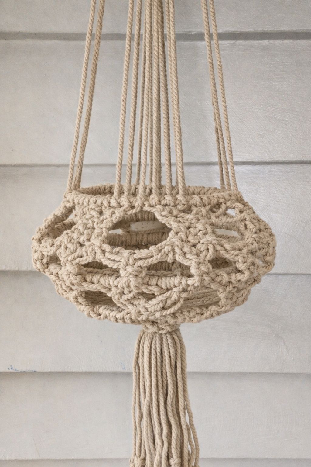 Macrame Plant Hanger - Latte Macrame Hanging Planter Plant Folk 