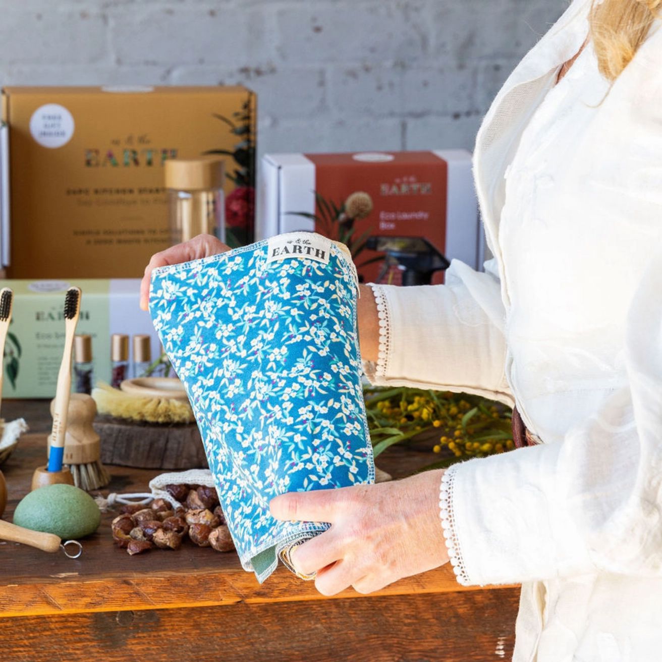 Unpaper Towels - Re-useable Cotton Towels - Roll of 8 Re-useable Towels Us & The Earth 